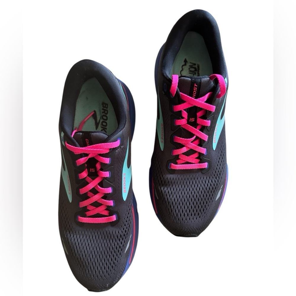 Brooks Women's Running Shoes - Black and Pink - Picture 2 of 10